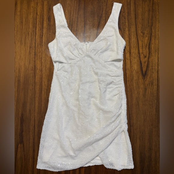Lulus Dresses & Skirts - Lulu's White Sequin Mini Dress